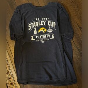 Vintage 2007 NHL Buffalo Sabres Hockey Tee